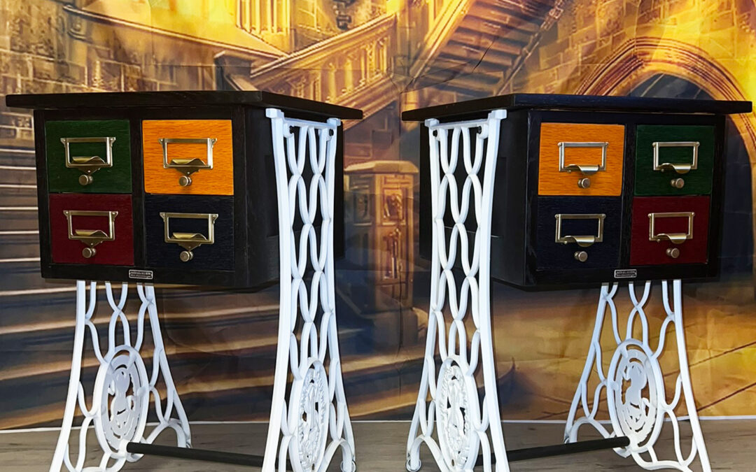 Nähmaschinen-Nachttisch