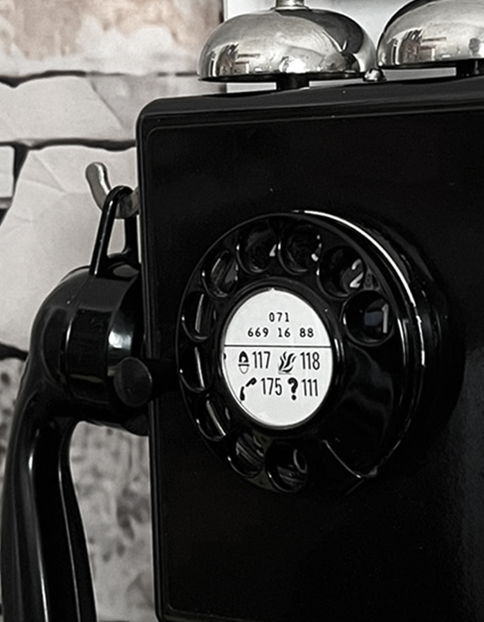 Telefon Schlüsselkasten Creathings Daniel C. Holzer Upcycling Reinach Rheinfelden